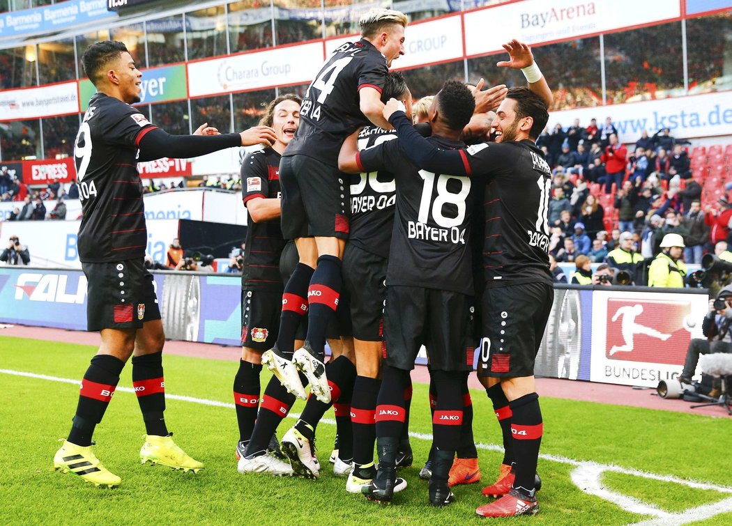 Fotbalisté Leverkusenu využili špatné formy Herthy a jsou osmí