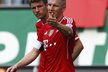 Opora Bayernu Bastian Schweinsteiger nevěří vlastním očím, mistři prohráli s Augsburgem