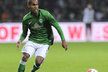 Český obránce Theodor Gebre Selassie pomohl Werderu Brémy k ligovému vítězství nad Hannoverem.