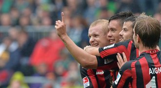 Kadlec řádí v bundeslize! Dal dva góly a Frankfurt vyhrál v Brémách