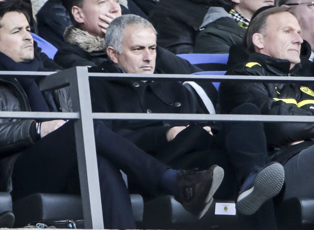 Bundesligová zápas Herty s Dortmundem (0:0) sledoval i známý portugalský manažer José Mourinho.