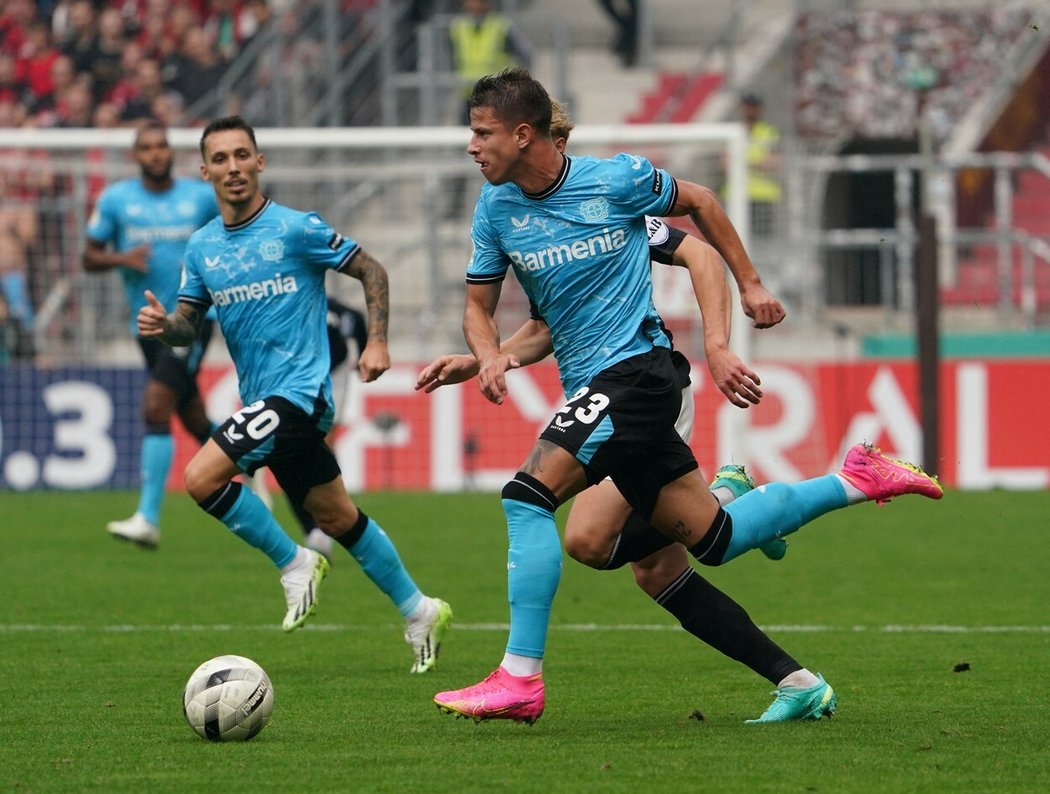 Adam Hložek naskočil do německého poháru na 20 minut, zaujal ale dvěma góly a asistencí