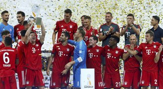 Bayern přejel Frankfurt a má Superpohár. Lewandowski dal hattrick