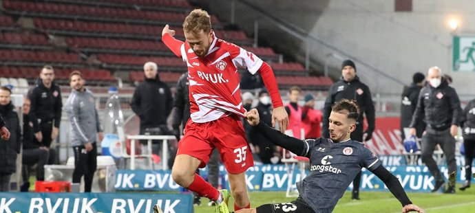 Martin Hašek poprvé naskočil v německé druhé lize