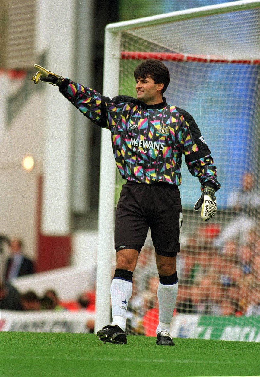 Pavel Srniček v dresu Newcastlu