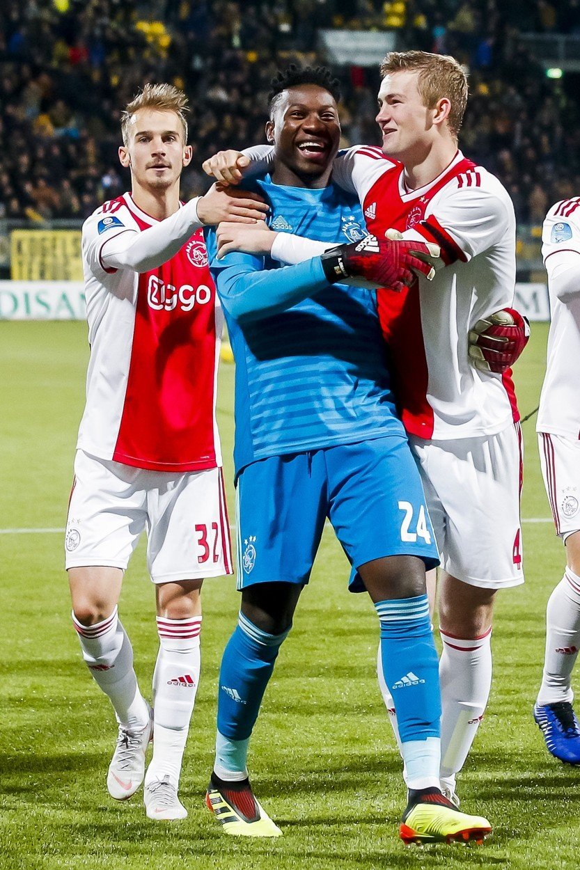 Václav Černý (vlevo) a Matthijs de Ligt (vpravo) v dresu Ajaxu