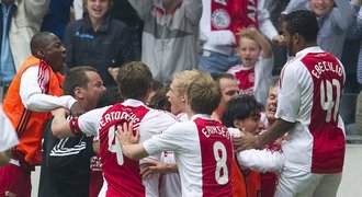 Ajax po sedmi letech slaví titul, sebral ho Twente