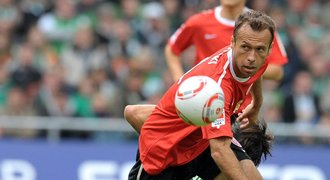 Bundesliga má nového rekordmana, Noveski si dal šestý vlastní gól