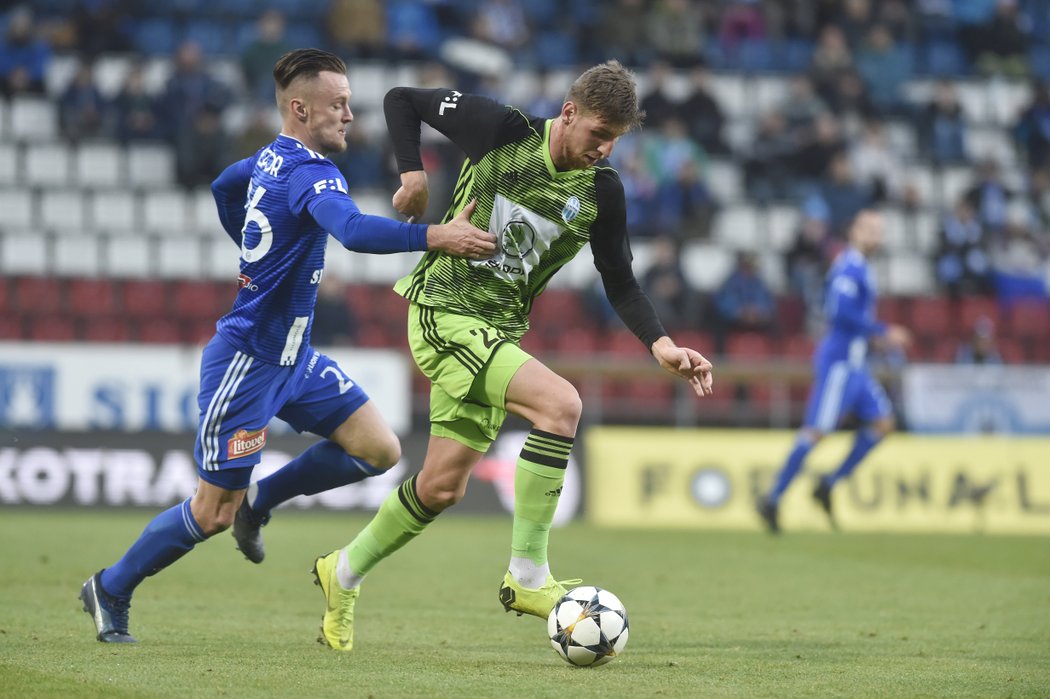 Martin Nešpor stíhá boleslavského Matěje Chaluše