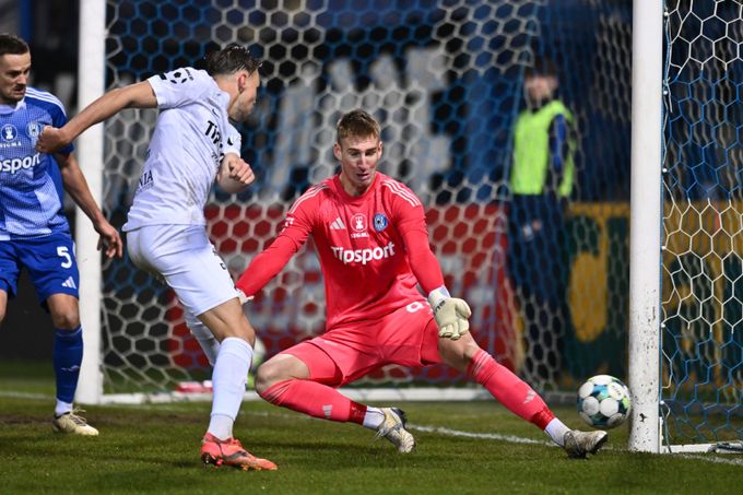 ONLINE: Liberec - Olomouc 1:0. Icha parádní trefou otevřel skóre, výhra Teplic v Ďolíčku ONLINE: Liberec - Olomouc 1:0. Icha parádní trefou otevřel skóre, výhra Teplic v Ďolíčku