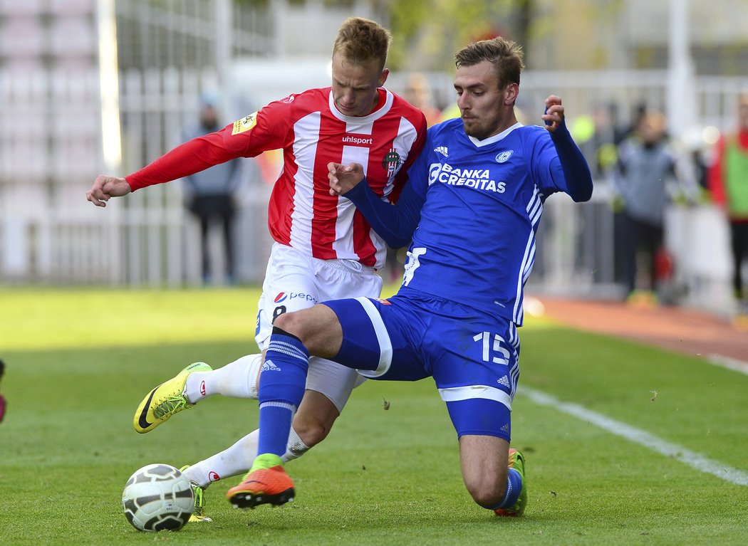 Fotbalisté Olomouce vybojovali na hřišti Žižkova cennou výhru