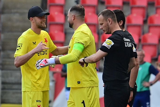 ONLINE: Slavia - Plzeň 3:0. Titul si připíše i Kolář, vystřídal Markoviče ONLINE: Slavia - Plzeň 3:0. Titul si připíše i Kolář, vystřídal Markoviče