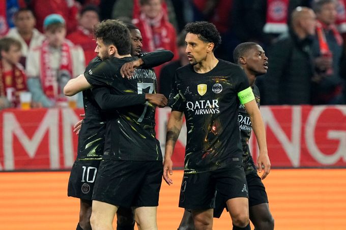 ONLINE: Bayern - PSG 0:1. Dembelé otevřel skóre, hosté mají dvougólovou výhodu ONLINE: Bayern - PSG 0:1. Dembelé otevřel skóre, hosté mají dvougólovou výhodu