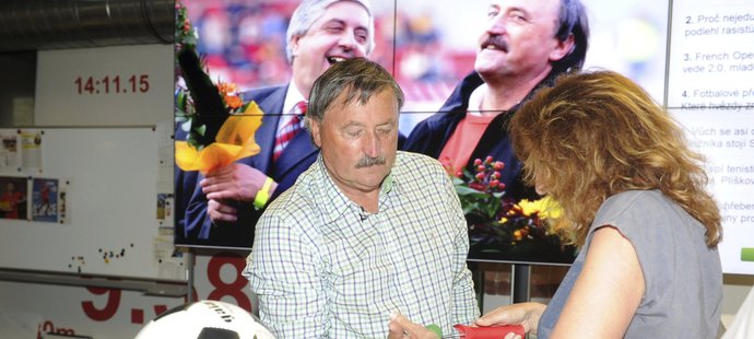 Antonín Panenka vstoupil do Síně slávy deníku Sport