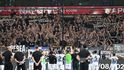 Hráči PAOK Soluň na děkovačce s fanoušky