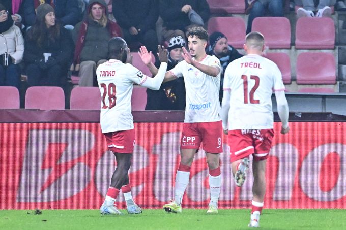 ONLINE: Sparta - Pardubice 0:1. Pražané se trápí, aktivní hosté skórovali zásluhou Patráka ONLINE: Sparta - Pardubice 0:1. Pražané se trápí, aktivní hosté skórovali zásluhou Patráka