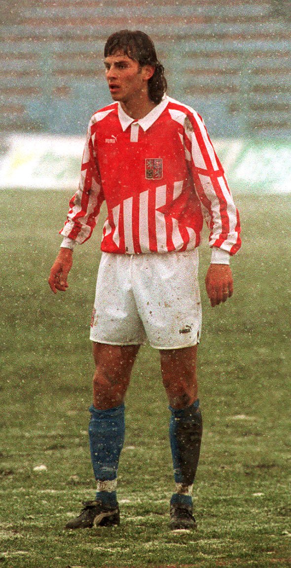 1995. Kvalifikace EURO 96. Češi museli proti Bělorusku vyhrál a Berger dal druhý gól při výhře 2:0
