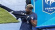 Paul Pogba v přípravném utkání Francie s Finskem zrovna neoslnil