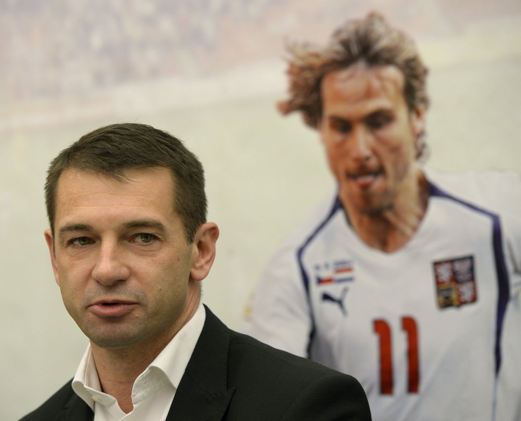 Pavel Kuka představil exhibiční zápas reprezentačních výběrů Česka a Německa nad 35 let, který se v květnu odehraje v Praze. Nebude chybět ani Pavel Nedvěd