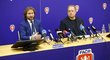 Předseda FAČR David Trunda a reprezentační manažer fotbalového národního týmu Pavel Nedvěd Předseda FAČR David Trunda a reprezentační manažer fotbalového národního týmu Pavel Nedvěd