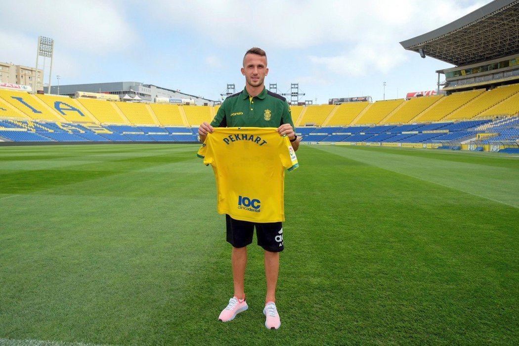 Český útočník Tomáš Pekhart se stal hráčem španělského Las Palmas