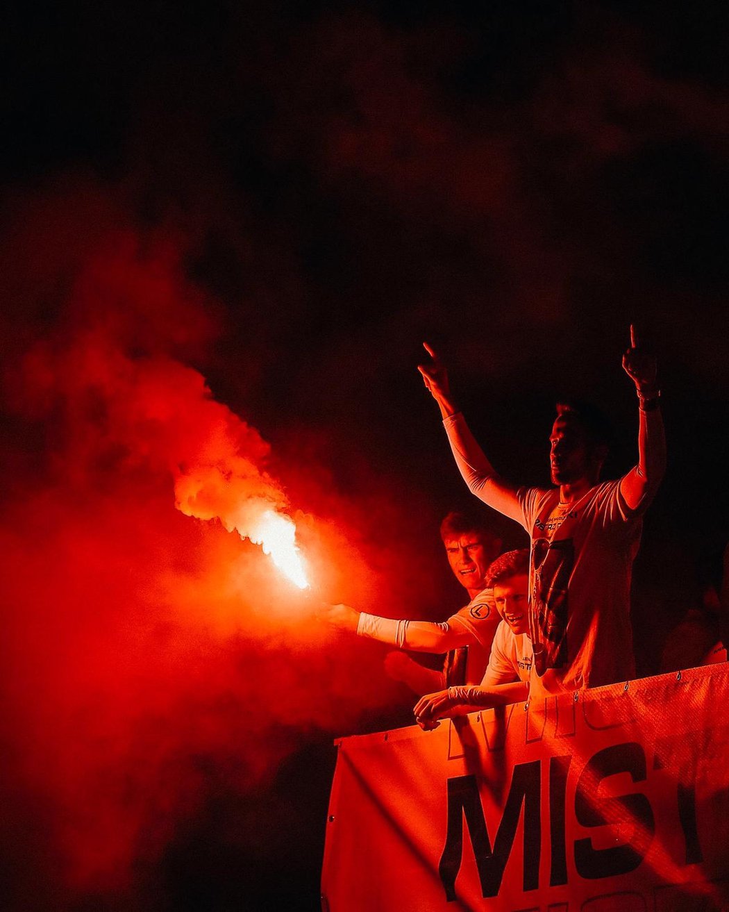 Oslava fotbalistů polské Legie Varšava po zisku mistrovského titulu