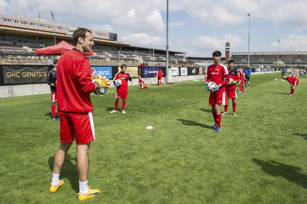 Petr Čech na 12. ročníku své fotbalové školy