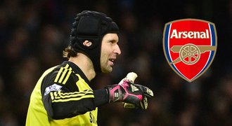 Čech si ještě chvíli počká. Co brzdí jeho přestup do Arsenalu?