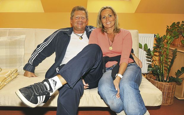 Vlastimil Petržela s přítelkyní Zuzanou Kratochvílovou Vlastimil Petržela s přítelkyní Zuzanou Kratochvílovou