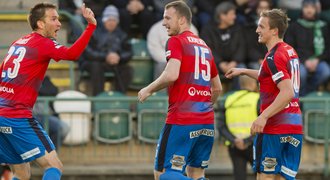 CELÝ SESTŘIH: Bohemians – Plzeň 0:1. Hosté stáhli náskok Slavie na bod