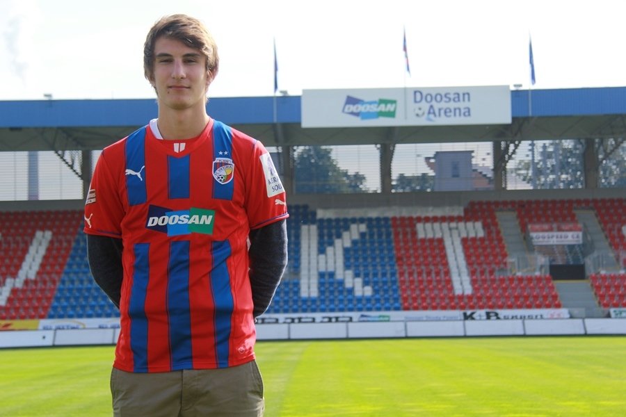 Plzeňská posila pro sezonu 2014/2015, slovenský záložník Martin Chrien