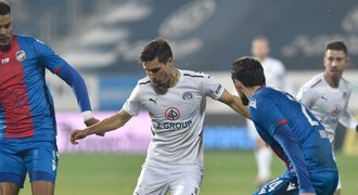 Liga očima fanoušků: Slovácko nejsou ořezávátka a past na Csaplára