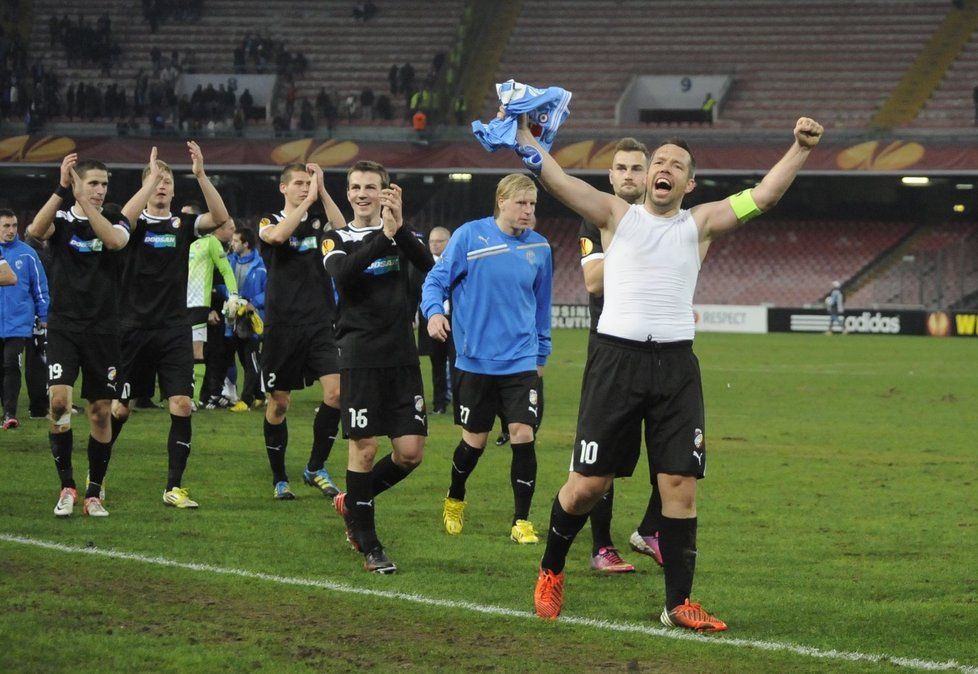 Fotbalisté Plzně slaví vítězství na půdě Neapole