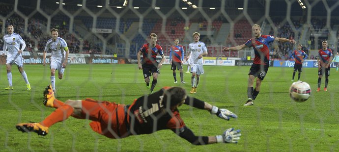 Daniel Kolář v utkání Plzně s Jihlavou neproměnil penaltu ani nadvakrát