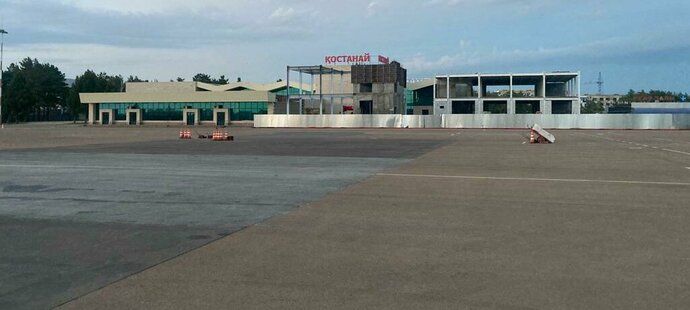 Letiště v Kostanaji, kde přistáli plzeňští fotbalisté před utkáním play off Konferenční ligy proti místnímu Tobolu