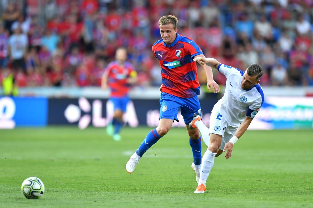 Plzeňský Jan Kopic v souboji s libereckým Radimem Breitem