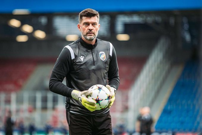 Kozáčik dostal za nadávky stopku na dva zápasy a pokutu. Trest i pro Slavii a Teplice Kozáčik dostal za nadávky stopku na dva zápasy a pokutu. Trest i pro Slavii a Teplice