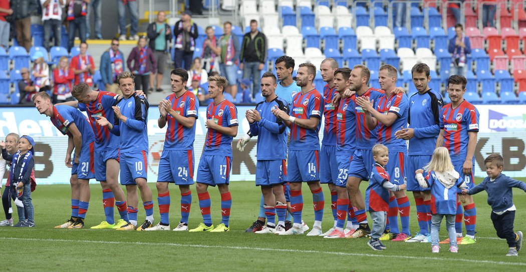 Fotbalisté Plzně doma porazili Olomouc 1:0 a vyhráli i třetí kolo první ligy bez inkasované branky.