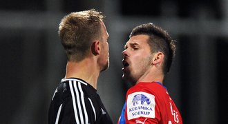 Plzeňští se dožadovali penalty. Jsme velmi nas*aní, zlobil se Ďuriš