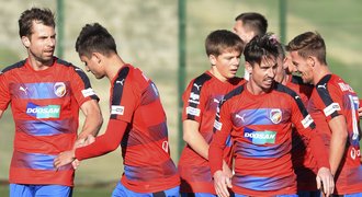 Plzeň - Dacia Kišiněv 4:1. Mistr stále bez porážky, prosadil se i Hájek