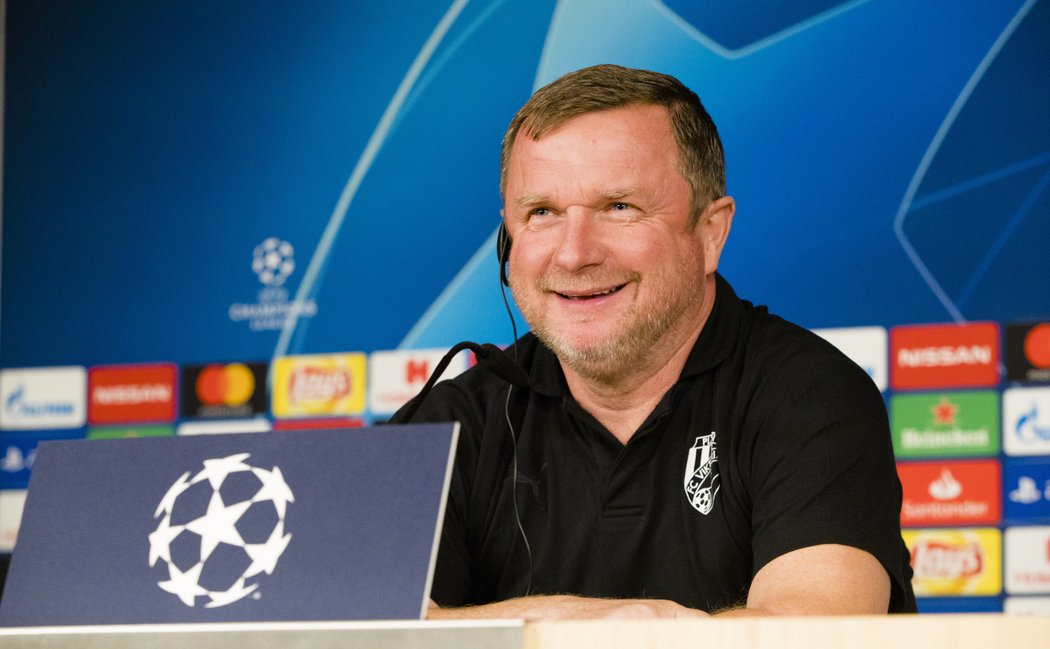 Trenér Viktorie Plzeň Pavel Vrba na tiskové konferenci před utkáním s Realem Madrid