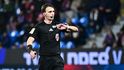 Rozhodčí Jan Beneš během utkání mezi Plzní a Slavií