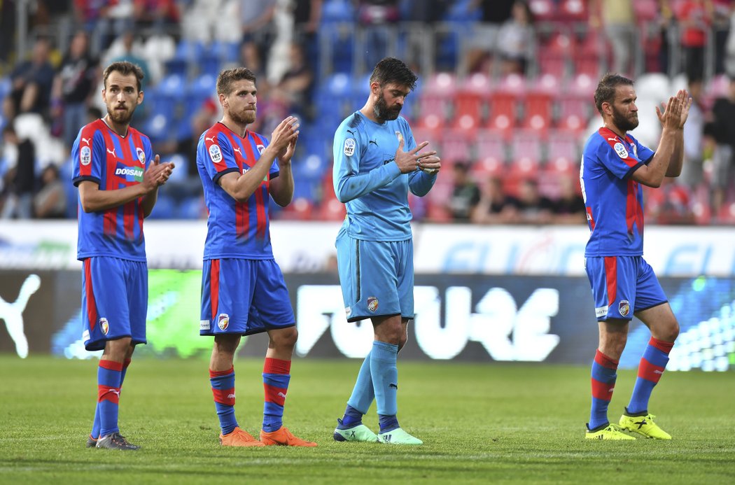  Plzeňští fotbalisté děkují fanouškům za podporu