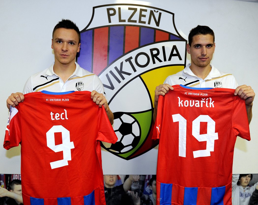 Stanislav Tecl (vlevo) a Jan Kovařík (vpravo), nové zimní posily Viktorie Plzeň. Západočeský klub do nich investoval okolo šestatřiceti milionů korun