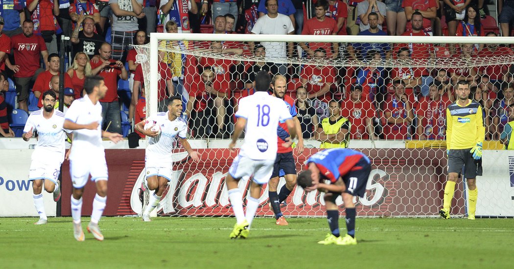 Zahavi proměnuje penaltu, Plzeň prohrává s Tel avivem 0:1