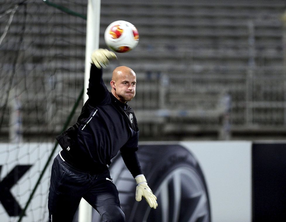 Petr Bolek na tréninku v Lyonu, soupeřem Plzně v osmifinále Evropské ligy