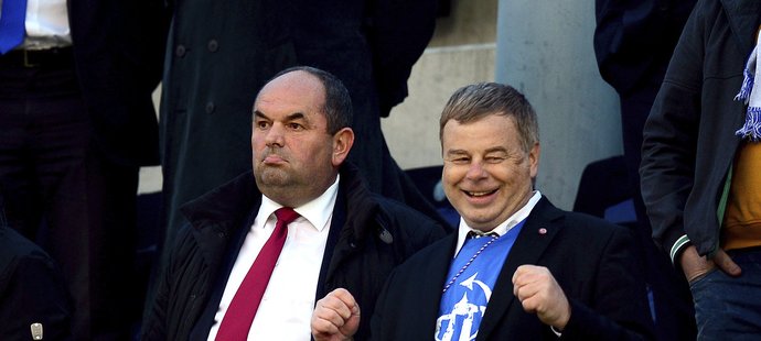 Majitel Jablonce Miroslav Pelta (vlevo) a ředitel Slovanu Libor Kleibl (vpravo)