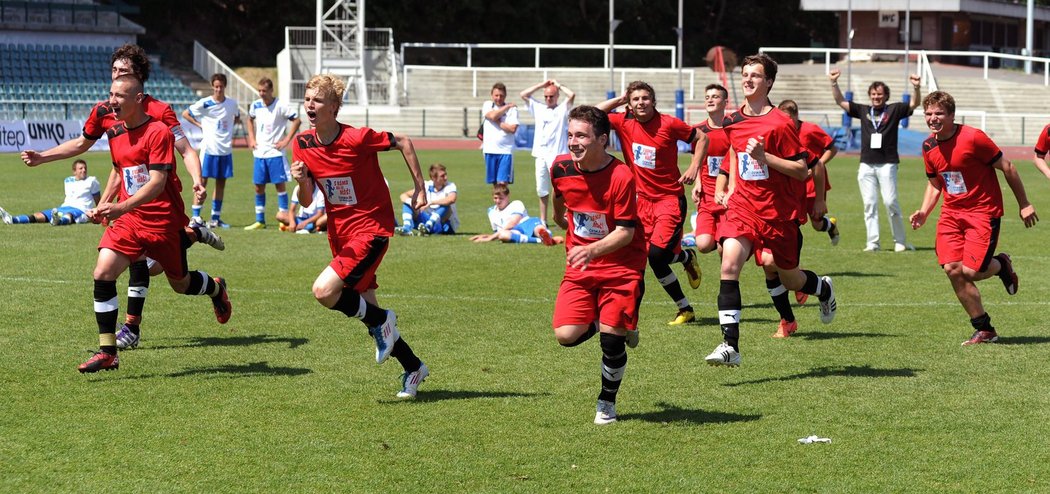 Středoškoláci ze SPSŠ Hradec Králové slaví triumf v Poháru Josefa Masopusta