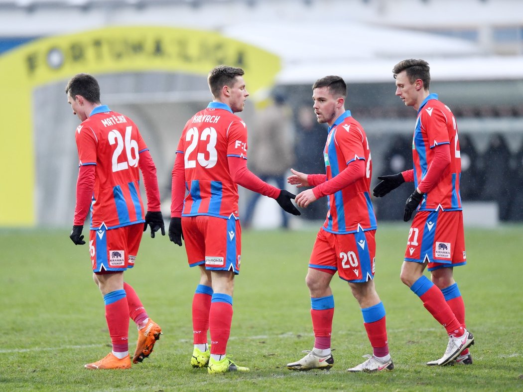 Plzeň potvrdila v poháru roli favorita, Přepeřím nastřílela sedm gólů