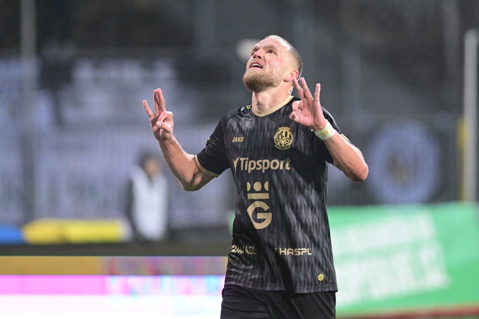 Zbrojovka - Hradec 0:3. Hosté překvapení v poháru nedopustili, hattrickem rozhodl van Buren Zbrojovka - Hradec 0:3. Hosté překvapení v poháru nedopustili, hattrickem rozhodl van Buren